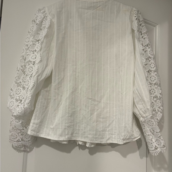 White Lace Button-Up Blouse - Picture 2 of 4